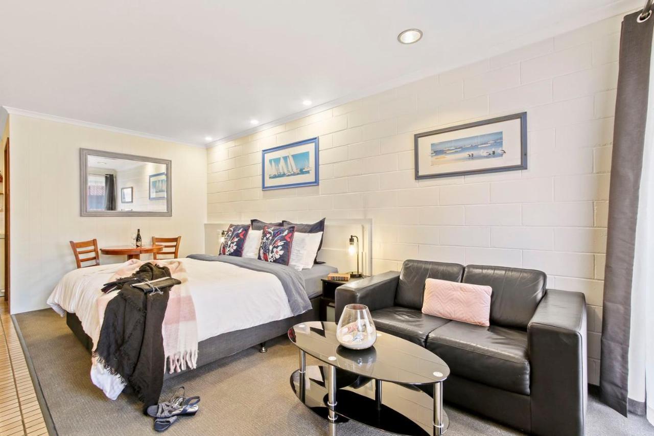 Sandbar Motel Lakes Entrance Bagian luar foto