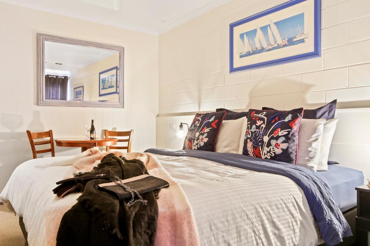 Sandbar Motel Lakes Entrance Bagian luar foto