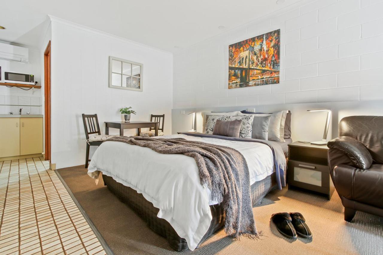 Sandbar Motel Lakes Entrance Bagian luar foto